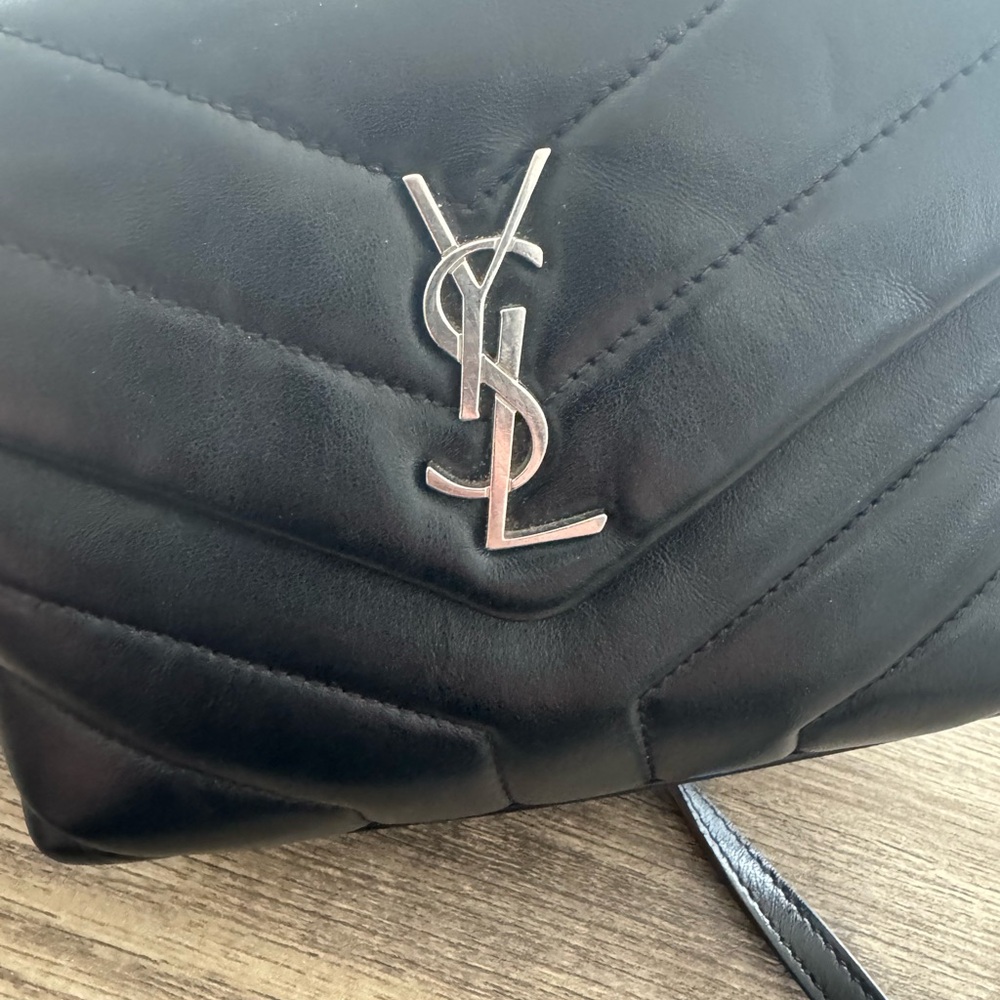 Saint Laurent Toy Lou Lou Black Crossbody Bag with Quilted Leather - Picture 4 of 8